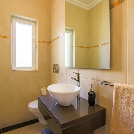 Luxury Alegria Gale Beach,