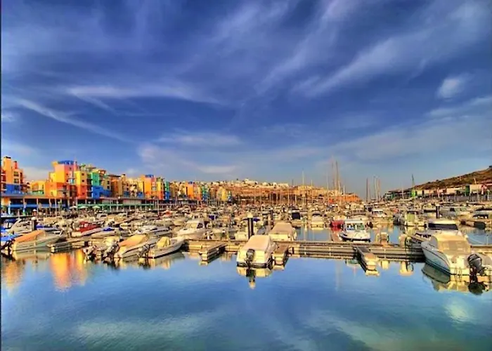 Villa Luxury Alegria Gale Beach, *